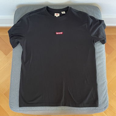 T-shirt Levi’s nera logo rosso – Taglia L