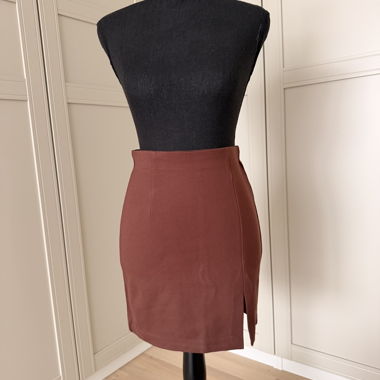 Jupe courte marron