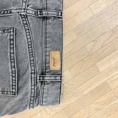 Jeans grigi