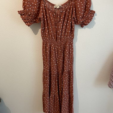 Terrakotta-Polka-Dot-Maxikleid
