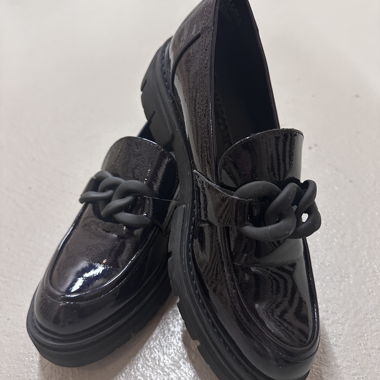 Lofers en cuir verni noir