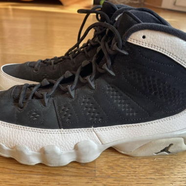 Jordan Retro Gr. 39