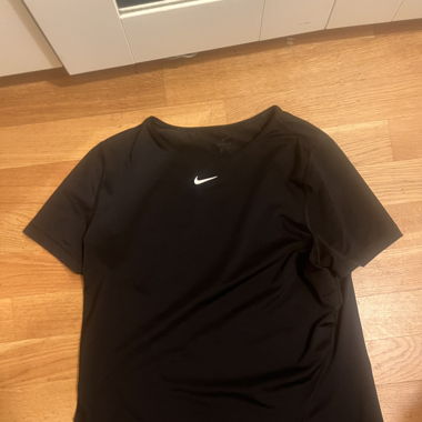 Nike T-Shirt
