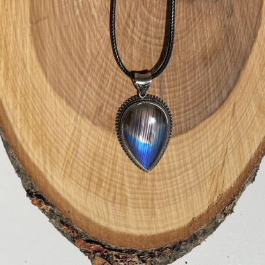 Collier en labradorite