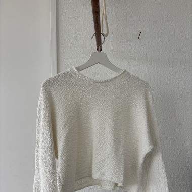Weisser Pullover 