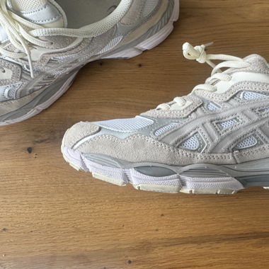 asics gel nyc