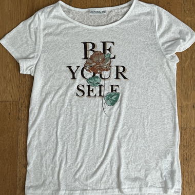 Janina Women’s T-Shirt