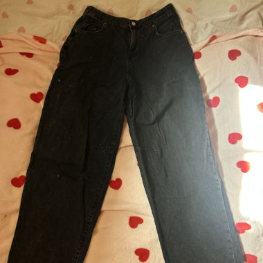 Black balloon jeans with adjustable waist