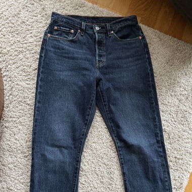 Levis jeans