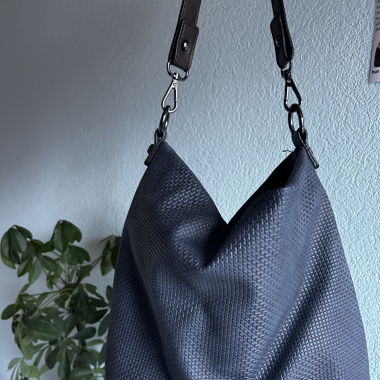 Handtasche