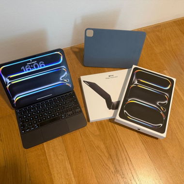 iPad Pro M4 (2024) inkl. Magic Keyboard SmartFolio
