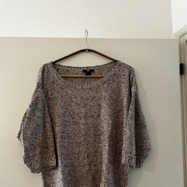 Bronze/creme sweater