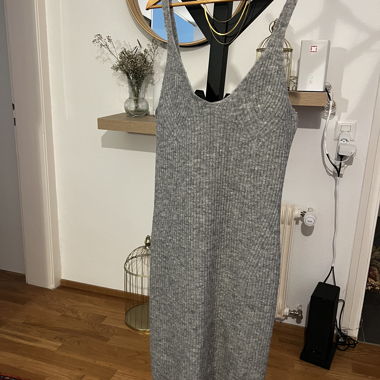 Grey ribbed knit dress