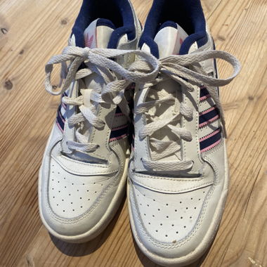 Adidas Forum low