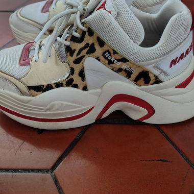 Sneakers 38