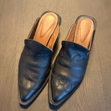 Mules in pelle nere ALOHAS
