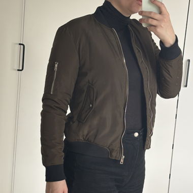 BOMBERJACKE ZARA