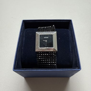 Montre-bracelet vintage Swarovski