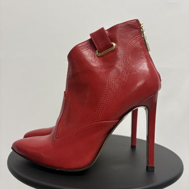 Mangano hohe Stiefeletten spitz Leder rot 38