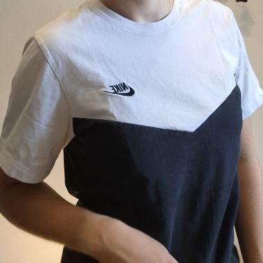 Nike T shirt