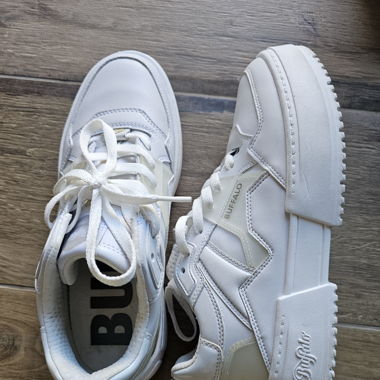 Buffalo Sneaker RSE V2 Größe 39 wie neu