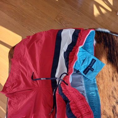 Neue Tommy Hilfiger Badehose Gr.M 