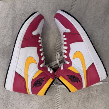 Air Jordan 1 High Sneakers