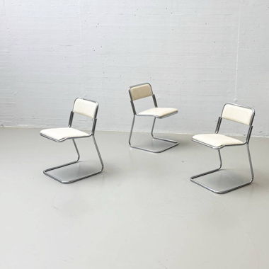 4 Freischwinger Stühle im Mid-Century Stil