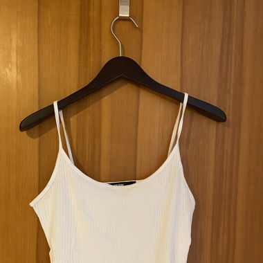 Weisses Trägercroptop