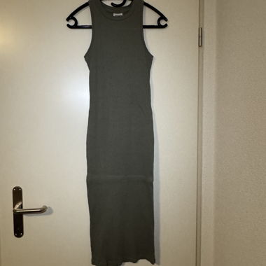 Rippenkleid AWARE by Vero Moda XS khaki