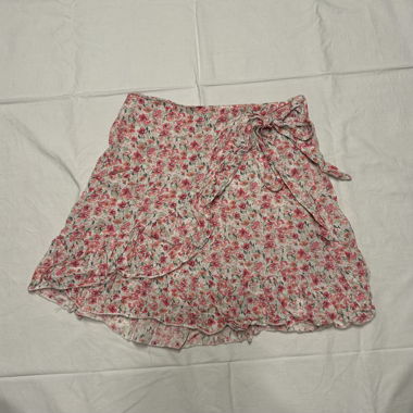 Mini-jupe fleurie