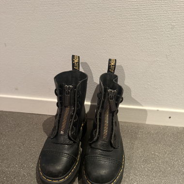 Dr. Martens Sinclair