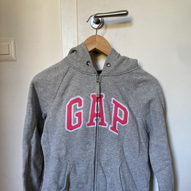 Gap hoodie with zip