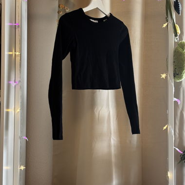 Black Long Sleeve Crop Top – JJXX – S
