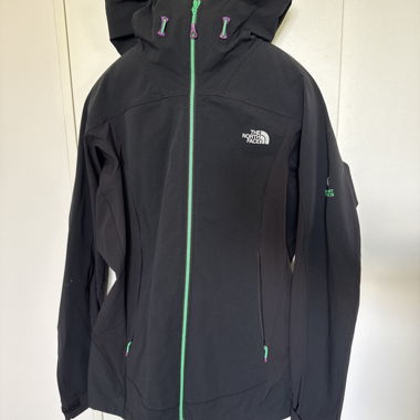Giacca impermeabile The North Face nera