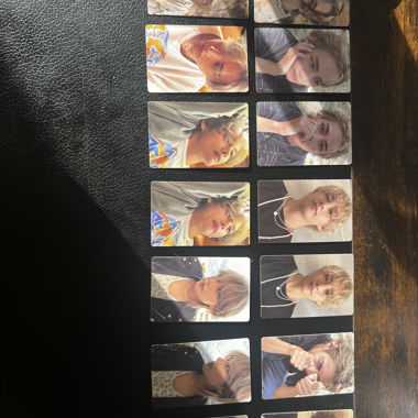 TOUTES LES CARTES ORIGINALES DES ALBUMS DE V