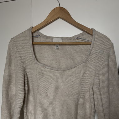 Pull fin beige 