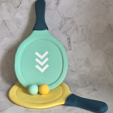Ensemble de ballons de plage avec filet
