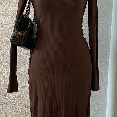 Robe maxi marron à lacets
