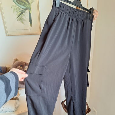 Loose cargo pants