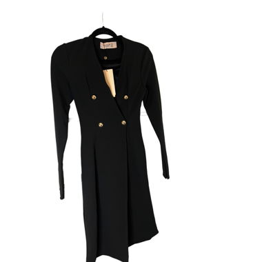 Robe à bouton 