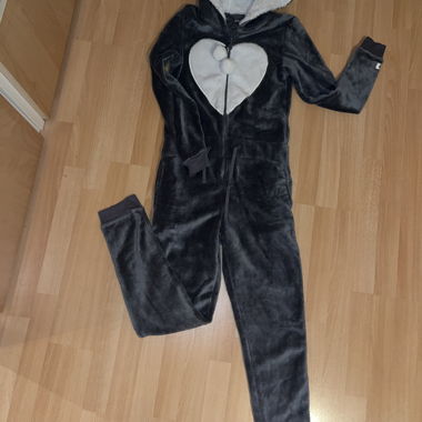 Esmara Jumpsuit mit Kapuze