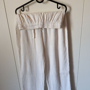 White crinkle wide-leg pants