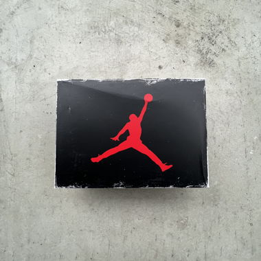 Jordan 3 Retro white ciment