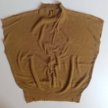 Top con mini collo