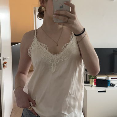 Creme Spitzen Bluse
