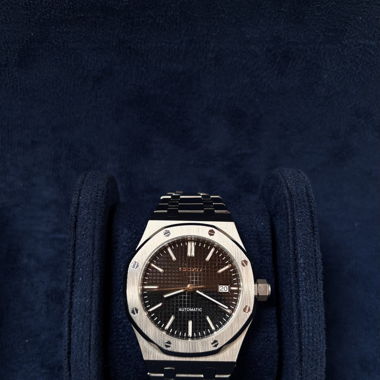 Seikoak black dial 41mm