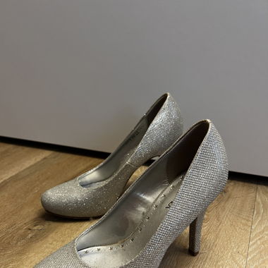 princess style heels