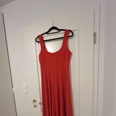 Rotes Sommmer-/Abendkleid