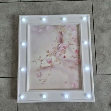 Light-Up Photo Frame